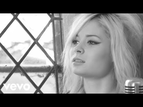 Nina Nesbitt - The Hardest Part (Official Video)