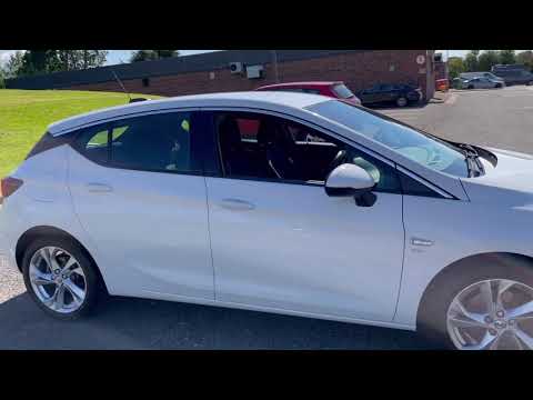 GS Car Centre - 2016 Vauxhall Astra 1.6 CDTi ecoFLEX SRi