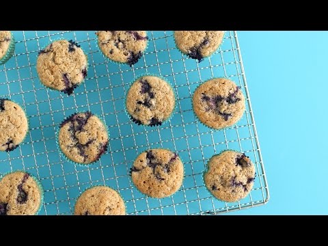 download lagu mp3 mp4 Banana Walnut Muffins Martha Stewart, download lagu Banana Walnut Muffins Martha Stewart gratis, unduh video klip Banana Walnut Muffins Martha Stewart
