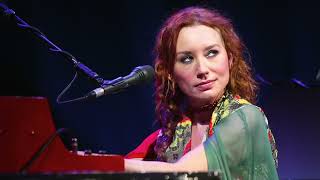 Tori Amos - Yes, Anastasia (Lyrics)