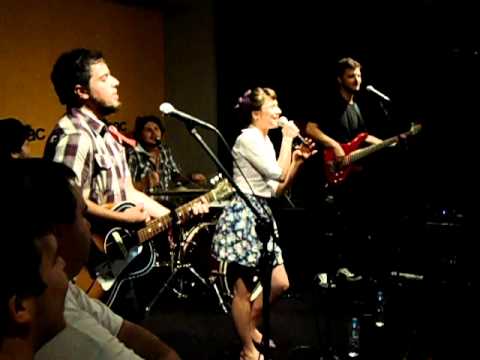 Submundo Autofágico (Caderno G) - A Banda Mais Bonita da Cidade.