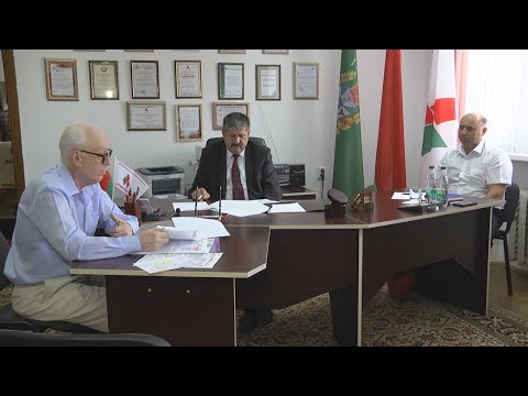 Старшыня аблвыканкама правёў прыём грамадзян видео