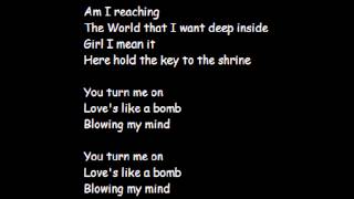 Love&#39;s like a Bomb - Oasis Lyrics