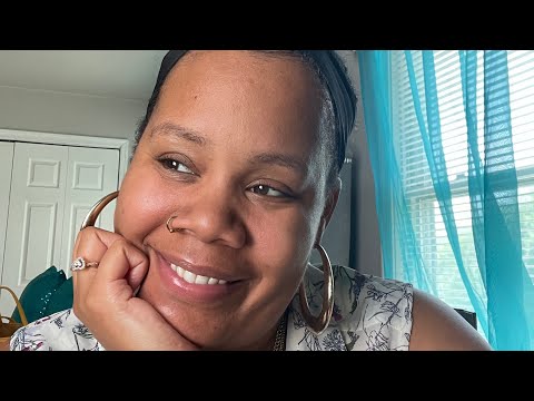 Tea & Poetry w/QueenEssence✨