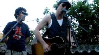 Coque Malla e Ivan Ferreiro cantan "Berlín" no Festival de Cans