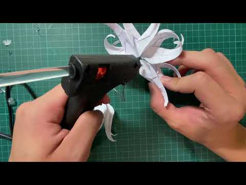 White Spider Lily DIY (Glue into Flower)