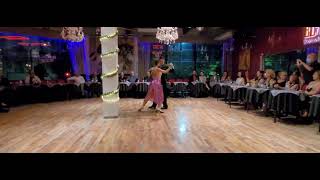 Julian Sanchez / Bruna Estellita - Milonga de los domingos 2/3