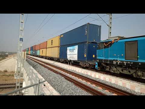 WORLD FIRST ELECTRIC DOUBLE STACK CONTAINER TRAIN (INAUGURAL TRAIN RUN)WDFC