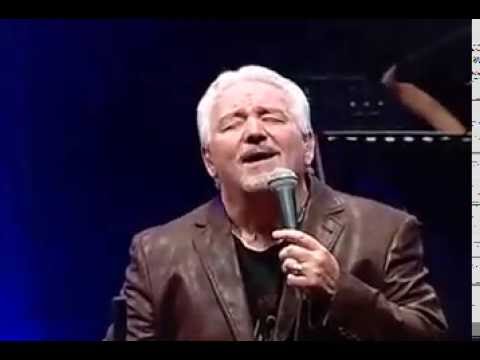 EL SEÑOR ES MI TORRE FUERTE - Paul Wilbur( Rodrie/West)