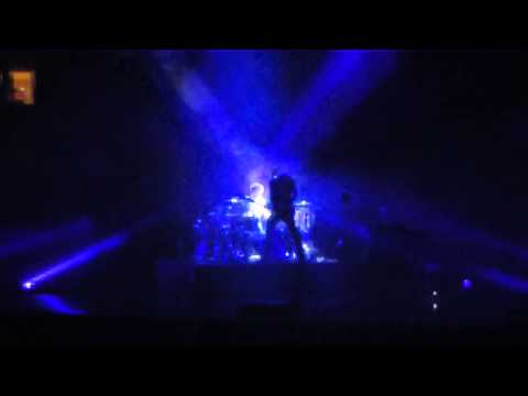 Muse-Dracula Mountain (Drum and Bass Jam) Live MSG NY