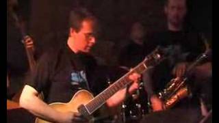 Tommy Lakso plays solo in Just Coolin