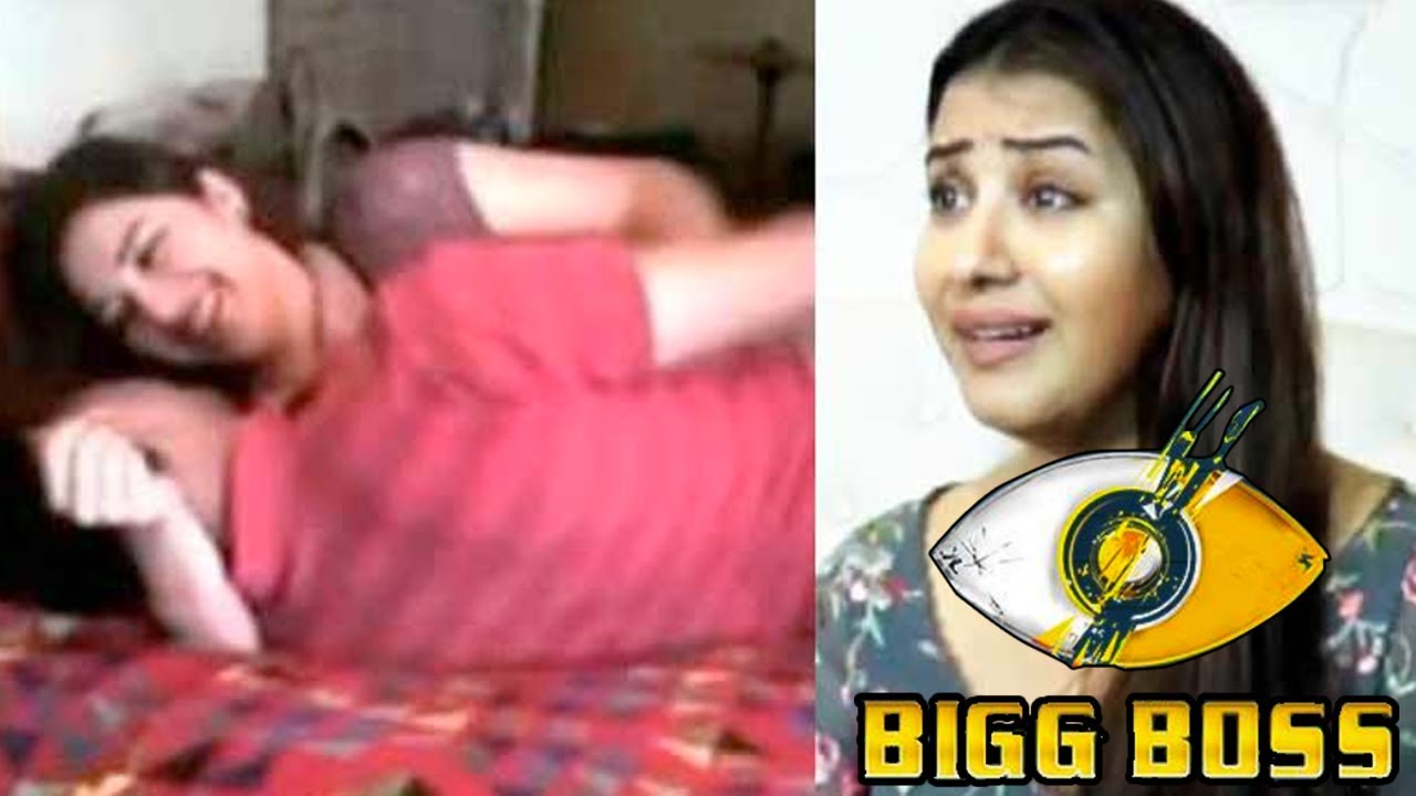 Bigg Boss 11: Shilpa Shinde’s Friend REVEALS The Truth On Her Viral MMS Picture!