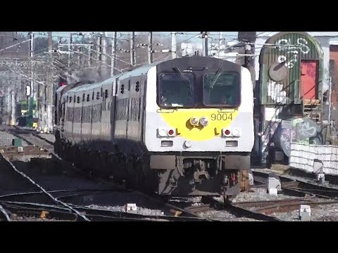 IE 201 Class Locomotive 207 + Enterprise Train - Connolly Station, Dublin