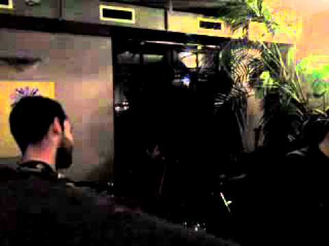 Crossbros - 26.10.2010 Café Na půl cesty