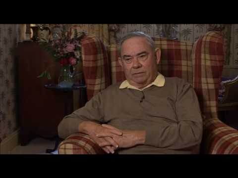 Leonard Hayflick - Why patients with Alzheimer's disease live longer (157/187)