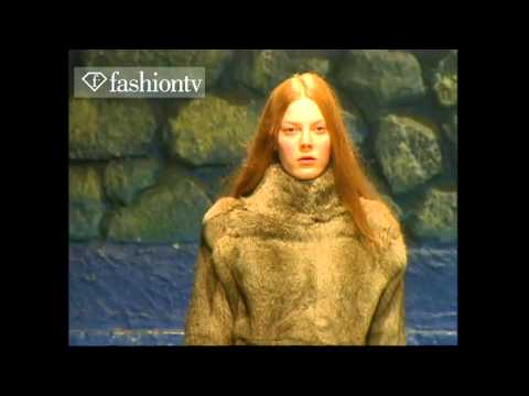 FLASHBACK: Veronique Branquinho Fall/Winter 1998-99 RTW Show | New York Fashion Week | FashionTV