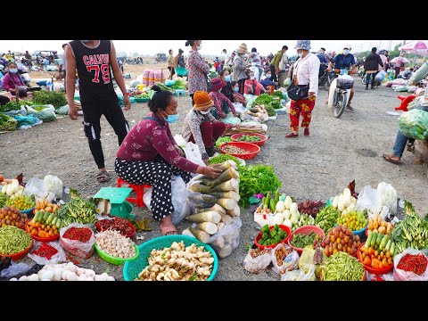 Farmers Makeshift Fresh Food Market @ Tuol Krasaing, Market Food Morning Scenes