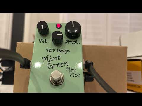 Bearfoot FX Mint Green Mini Vibe image 7