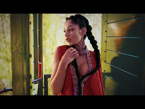 MŁODA - PROWOKUJESZ (Oficjalny Teledysk) Disco Polo 2025 (Natalia Farma)