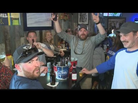 Blues fans swarm downtown St. Louis for Saturday face off with Stars