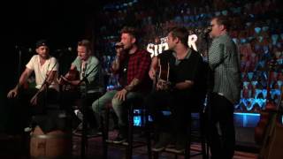Michael Ray, Thomas Rhett,  Barry Dean, Jon Nite & Jimmy Robbins Perform "Think A Little Less"