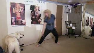 bronco- Choche Diet / invita a la androgena Stefanie London a que siga la dieta de choche