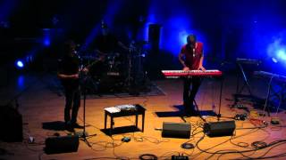 Rooftop Runners - Live at Rifflandia