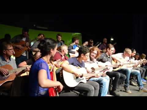 Guitar Revolution (Live) at the London Acoustic Show 2016 - The Chris Woods Groove Orchestra