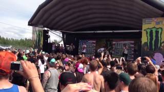 Woe, Is Me - "Stand Up" [New Song] - Warped Tour 06/15