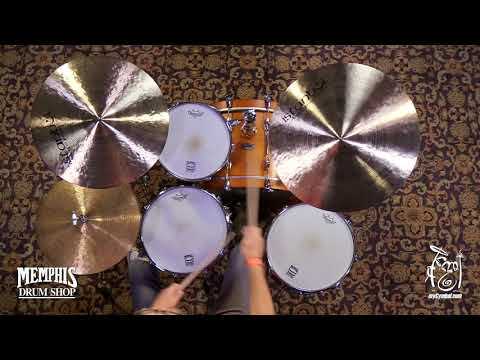 Istanbul Agop 20" Traditional Medium Crash Cymbal - 1801g (MC20-1082217L)
