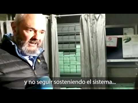 Carlos Santos, miembro del MCRC en Granada, rompe su papeleta