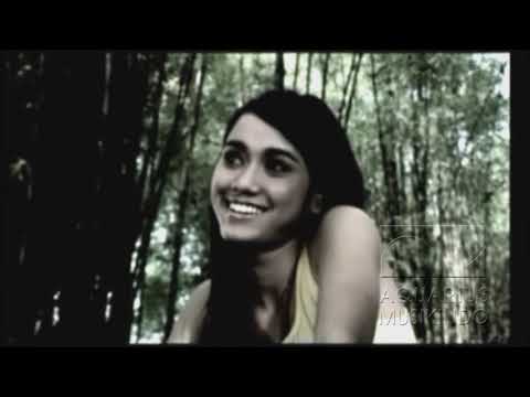 Sandy Canester - Sabtu Minggu | Official Video