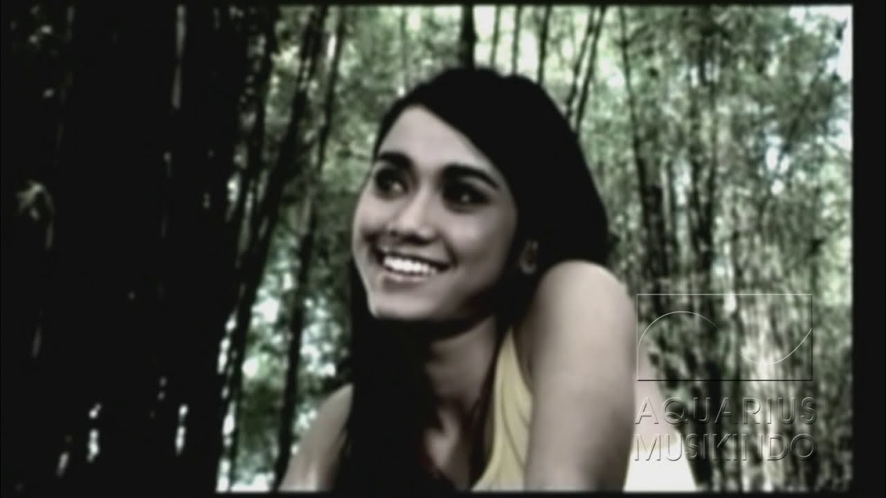 Sandy Canester - Sabtu Minggu | Official Video