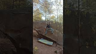 Video thumbnail of Problem 2 (Boulder 2, Clàssic - Tallafocs). Salvanebleau