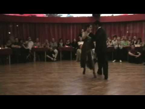  Mayra Galante  and  Silvio Grand  are  dancing  to  the  tango  "  Abandono  "