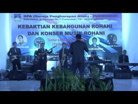 Kebaktian Kebangunan Rohani dan Konser Musik Rohani Hank Samuel Ministry di Purwodadi -1