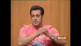 Watch Salman Khan on Vivek Oberoi in Aap Ki Adaalat