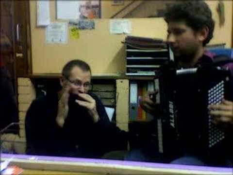 Brendan Power and Edward Jay - Irish Medley with Harp Solo