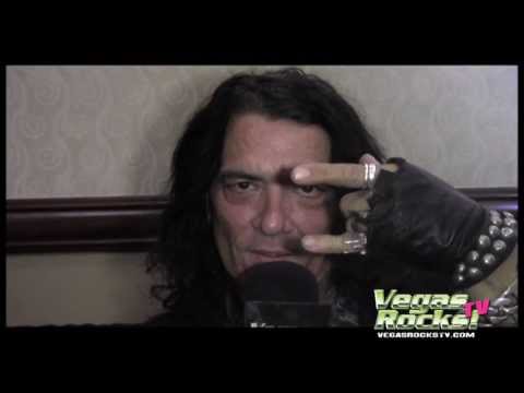STEPHEN PEARCY BACKSTAGE!
