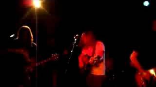 House of Fools - Need To Be Free LIVE