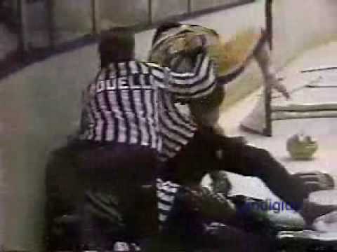 Perry Berezan vs Jay Wells