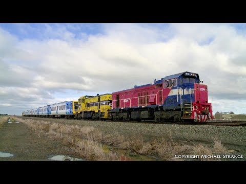 SSR P14 & T363 / Metro Trains Melbourne Xtrapolis Transfer - PoathTV Australian Railways
