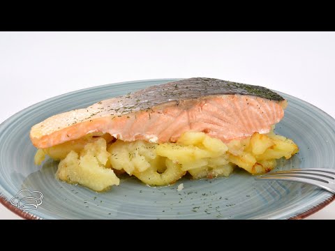 Salmón al horno con patatas a lo pobre By #JavierRomero