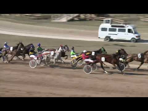 2022.03.26. 02. futam - ÁLRUHÁS HENDIKEP