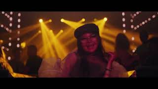 "Mi Gran Noche", de El Ruso de Rocky para J&B Trailer