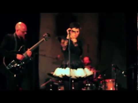 Giulia y los Tellarini live in Barcelona (Full Concert - 10/02/2012)