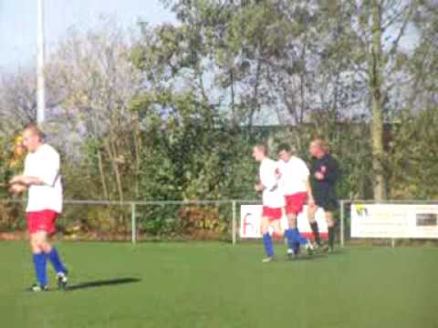 141109 Linschoten 2 - Koudekerk 2 Doelpunt Dennis Nieuwpoort