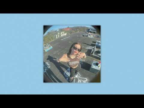 01099 x Ski Aggu Type Beat - Kleinstadt