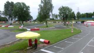 preview picture of video 'Start zum 3. Turbo Kart Rennen in der Saison 2013 am 2. Juni in Wohlen (CH)'