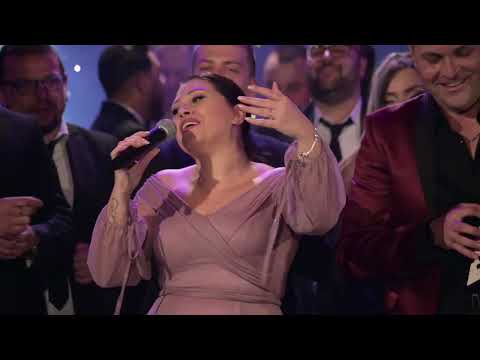 Viki Pandovska - Kako vo tebe jas da poglednam (Novogodisna emisija 2024)